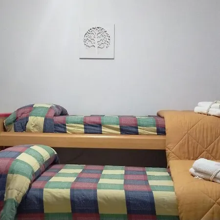 Agradable Casa Con Zona De Relax Y Aparcamiento San Clemente (Castilla-La Mancha)